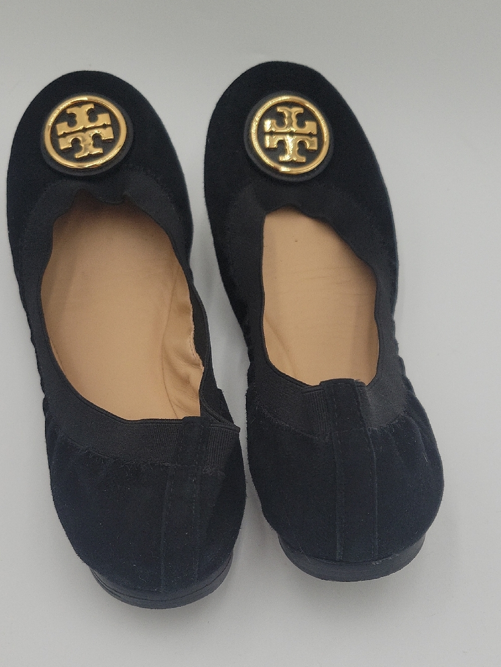 Tory Burch Black Suede Logo Ballet Flats with Gold Tone Logo size 8.5 - Picture 7 of 8